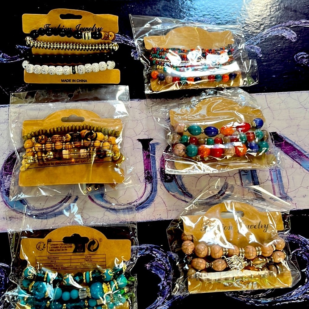 Random New Bracelets.Blue and Black have been sold.